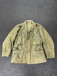 VINTAGE US Army M-1951 Giacca da Campo OG-107 1956 Guerra di Corea Small Short anni '50 Sud - Foto 1 di 7