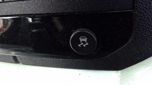 SATURN SKY CONVERTIBLE 2008 Traction Switch 479302 - Picture 1 of 12