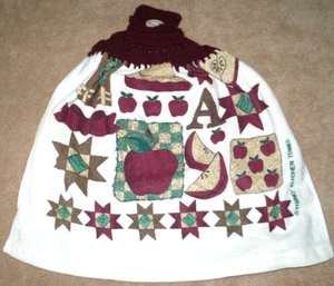1 Crochet Top Hanging Kitchen Towel Apples Pie Tree Bow, Single claret yarn - Picture 1 of 1