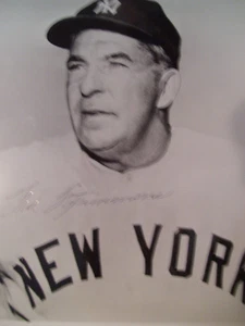 NY GIANTS & BROOKLYN DODGERS: FREDDIE FITZSIMMONS AUTOGRAPHED PHOTO - Picture 1 of 2