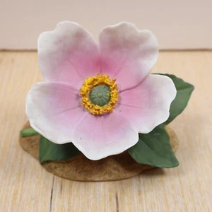 Vintage Wildrose Blossom Figurine 8041 Andrea by Sadek 1987 - Picture 1 of 9