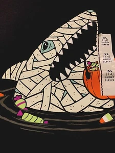 Boys short sleeve Halloween Mummy shark Graphic T-shirt size XL 14 - Picture 1 of 5