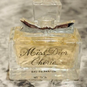 Miss Dior Cherie Eau De Parfum 5ml Unused - Picture 1 of 2