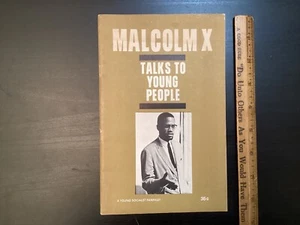 Malcom X, Talks to Young People, Young Socialist Pamphlet, 4th Printing, 1968 - Picture 1 of 13
