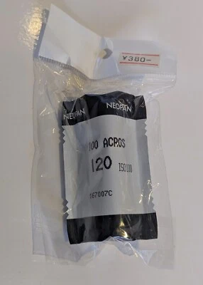 Fujifilm neopan 120 roll film 100 iso fuji - Image 1 of 2