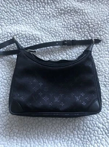 LOUIS VUITTON Small Black Satin and Leather Trim Monogram Boulogne Baguette - Picture 1 of 12
