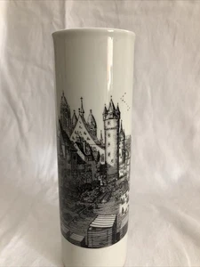 Tall Porcelain vase (8" x 2 1/4") German Castle Image by ROYAL PORZELLAN BAVARIA - Picture 1 of 4