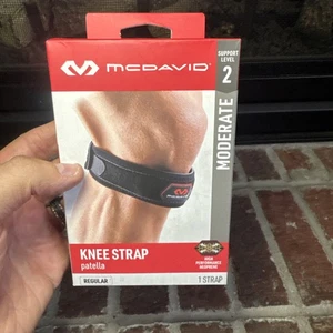 McDavid 414 Jumpers Knee Strap - Black - Picture 1 of 5