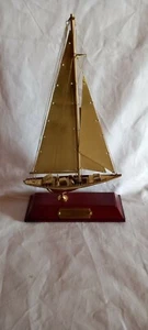 NEW AMERICA'S CUP J CLASS SLOOP-1930 Yacht Gift ,27CM, NEW, GIFT BOXED - Picture 1 of 2