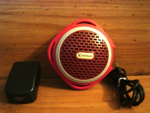 Blackweb Soundclip Splash Resistant Portable Speaker- W/ Wireless Blutooth - Picture 1 of 7