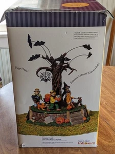 Department 56 Costume Parade Halloween Animated Plays Music Tested - Picture 1 of 5