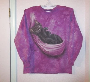 The Mountain Cat In The Cradle T-Shirt Size M Purple Long Sleeves Kitten Graphic - Picture 1 of 8