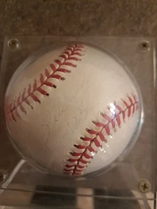Autographed Pete Rose Baseball - Picture 1 of 2