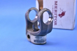 Meritor Universal Joint Serrated Clamp End Yoke Series L6N Part # L6NYS16-16 - Picture 1 of 4