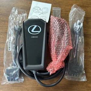 Lexus RZ300e RZ450e Dual voltage EV Charger Charging Cable 120v 240v PTQ64-10240 - Bild 1 von 20