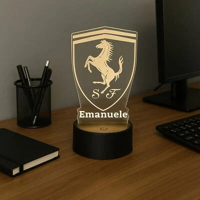 Lampada in Plexiglass Scuderia Ferrari e Nome Personalizzato LED Luce 7 Colori - Immagine 1 di 4