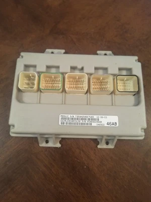 2006-2007 Dodge Grand Caravan Town & Country Body Control Module P04692246AB - Image 1 of 4
