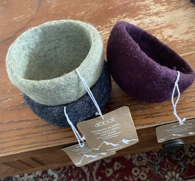 "Juego de 3 cuencos de fieltro de 4"" - hechos a mano en Nepal" Foto 1 de 4