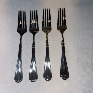 Tenedor para ensaladas de acero inoxidable Mikasa French Countryside 18/10 (juego de cuatro) - Imagen 1 de 1