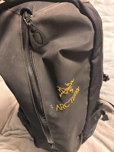 ARC'TERYX ARRO 22 Arc'teryx Arro 22 Rucksack - Bild 1 von 8