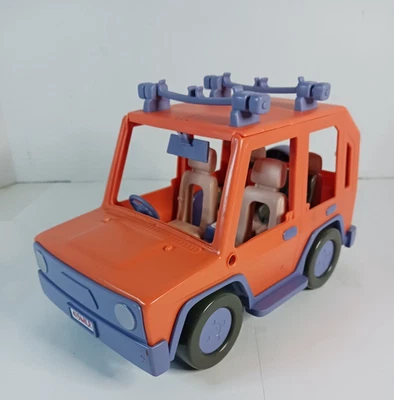 Vehículo de coche Moose Toy Bluey Heeler 4x4 Jeep Beach Cruiser Foto 1 de 4