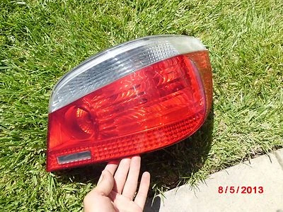 2004-2007 BMW E60 M5 530xi 530d 525d 550i 525 545 550 530 задний фонарь справа - Изображение 1 из 4