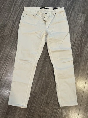 Banana Republic, Jeans Blancos, Cónicos, 33W 30L Foto 1 de 3