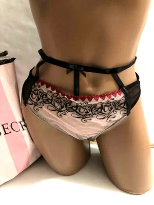 VICTORIA'S SECRET MUY SEXY LETRAS DE AMOR BORDADAS DESCARADAS PANTYNWT Foto 1 de 4