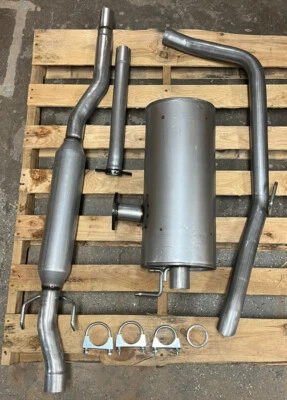 Exhaust Muffler Resonator Middle Pipe for Toyota Sienna 2004-2010 3.5L FWD - Image 1 of 2