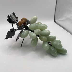 Vintage Cluster Jadetrauben mit Steinblättern - Bild 1 von 13
