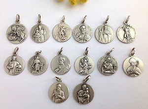 THE PATRON SAINTS - MEDALLAS DE PLATA ESTERLINA 925 - ENCUENTRA A TUS SANTOS FAVORITOS - Imagen 1 de 23