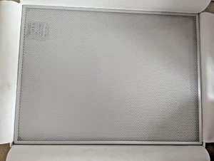 Master & Dynamic MA770 Speaker Grill Silver 44cm x 33cm - New Box Very Marked - Picture 1 of 7