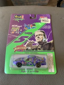 Revell Racing NASCAR Frankenstein #5 Spooky Fruit Loops Terry Labonte 1:64 - Picture 1 of 3