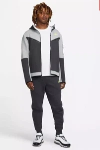 Nike Tech Fleece Tracksuit/Grey/Yellow Volt/ Size Small/ RARE/ - Picture 1 of 11