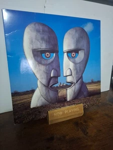 PINK FLOYD-THE DIVISION BELL,VINYL LP,1994 UK/EUROPE,VG+/VG - Picture 1 of 4