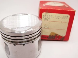 NOS Honda XL75 XL 75 1977-79 Genuine Oversize 0.25 1ST Over Piston 13102-152-000 - Picture 1 of 3