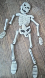 20" Hanging Wood Skeleton Halloween decor. carved details 2 sided - Picture 1 of 2