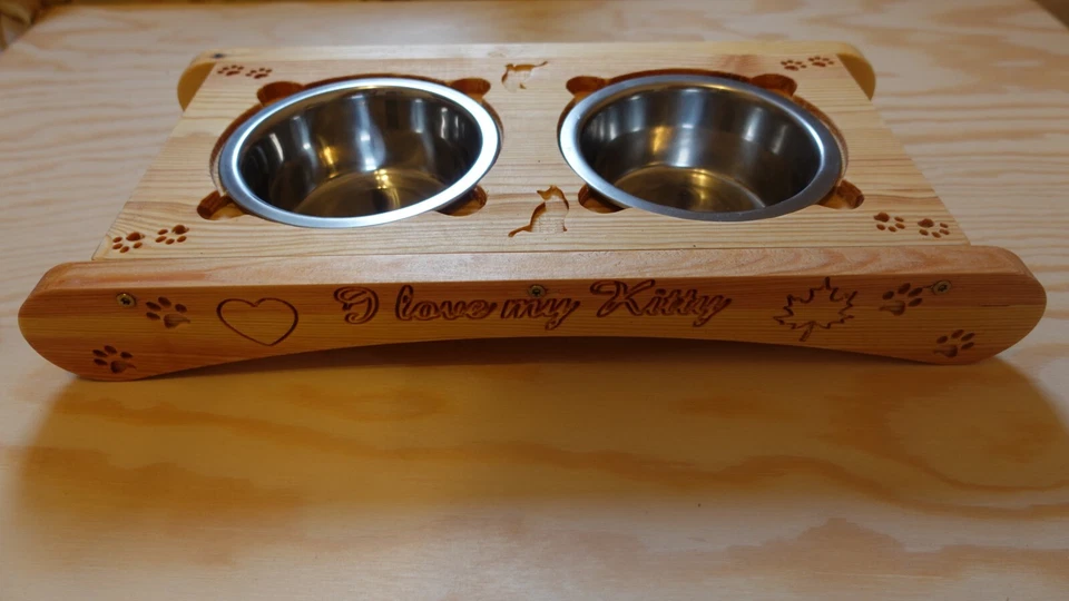 Katzenbar , Napfstation mit Name " I love my Kitty"  0, 35 Liter Inhalt / Napf - Bild 1 von 1