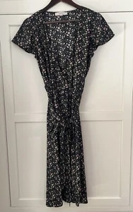 Vestido envolvente floral Loft talla 4 frente a presión midi negro - Imagen 1 de 7