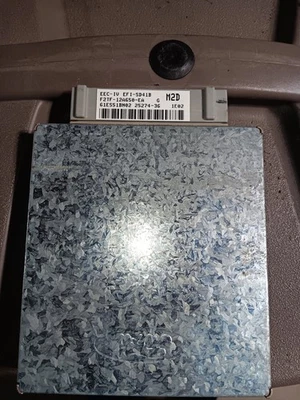 Computadora Ford F150 F250 F350 1991-1993 5,8 L ECM ECU M/T F2TF-12A650-EA Foto 1 de 4