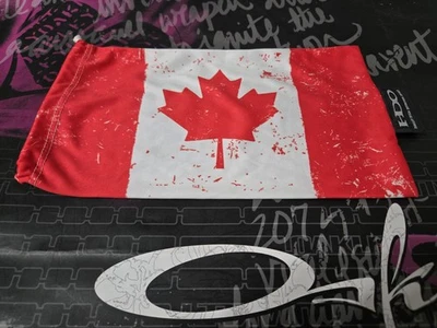  🇨🇦  Rare Vintage OEM Oakley Canada Flag Goggle Large Accessory Microfiber Bag - Image 1 of 2