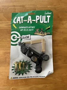 Rare Vtg Cat-A-PULT Game Toy Gag Gift - "Catapults Kitties Up To 15 Feet!" - Picture 1 of 2