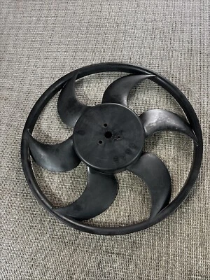 Ventilador radiador bmw 325xi 2004  Foto 1 de 4