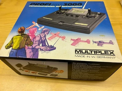 Multiplex MC3030 Modellbau Fernsteuerungset mit Sender, 2 Empfänger, 2 Akkus - Bild 1 von 4