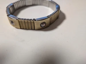Armband Damen Magnetband dehnbar gold-und silberfarben  Steinchen - Bild 1 von 3