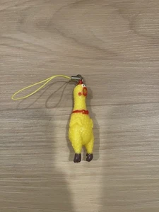 Dave’s Hot Chicken Cell Phone Charm New - Zdjęcie 1 z 1