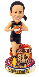 🔥 RARE! FOCO Bobblehead - CAITLIN CLARK Assist Record 317 Assists! - Picture 1 of 5