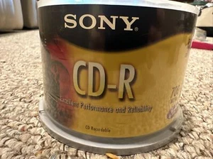 Sony CD-R Recordable Disc 1X-48X 80 Min 50 Pack Spindle One Sealed New - Afbeelding 1 van 5