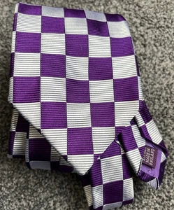 Corbata cuadrada a cuadros blanca púrpura de seda de lujo T.M Lewin para hombre hecha en Inglaterra - Imagen 1 de 2