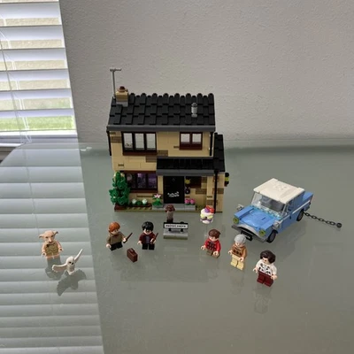 LEGO Harry Potter Set 75968: 4 Privet Drive - Retired-Used - - Image 1 of 4
